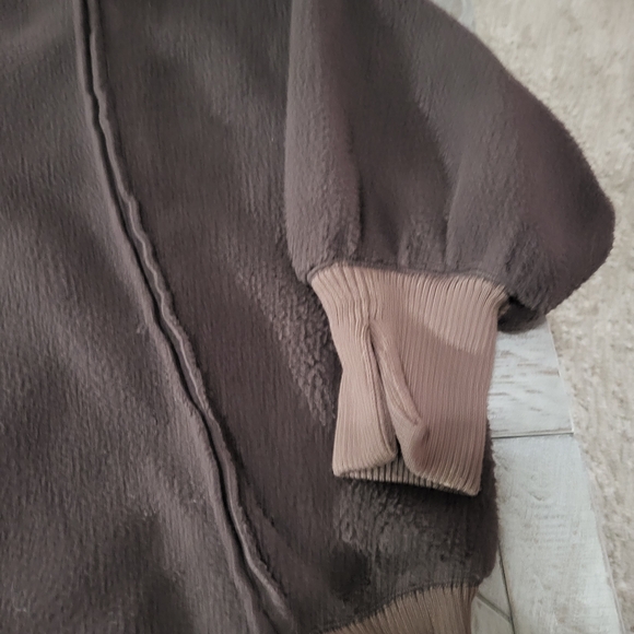 We The Free Chocolate Brown Crewneck Oversized Sweater Size Large - Picture 3 of 8